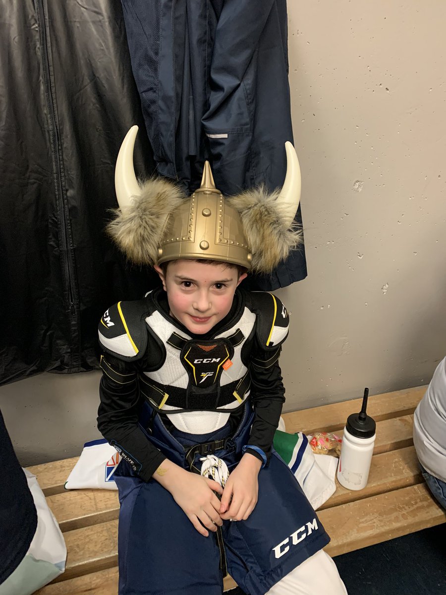 Great play from the entire team to help us get the win over <a href="/AtomdNe/">NE-AtomD</a> tonight. Liam Baker was named Warrior of the game for his great defensive play. @DJHLnews @PmhaWarriors