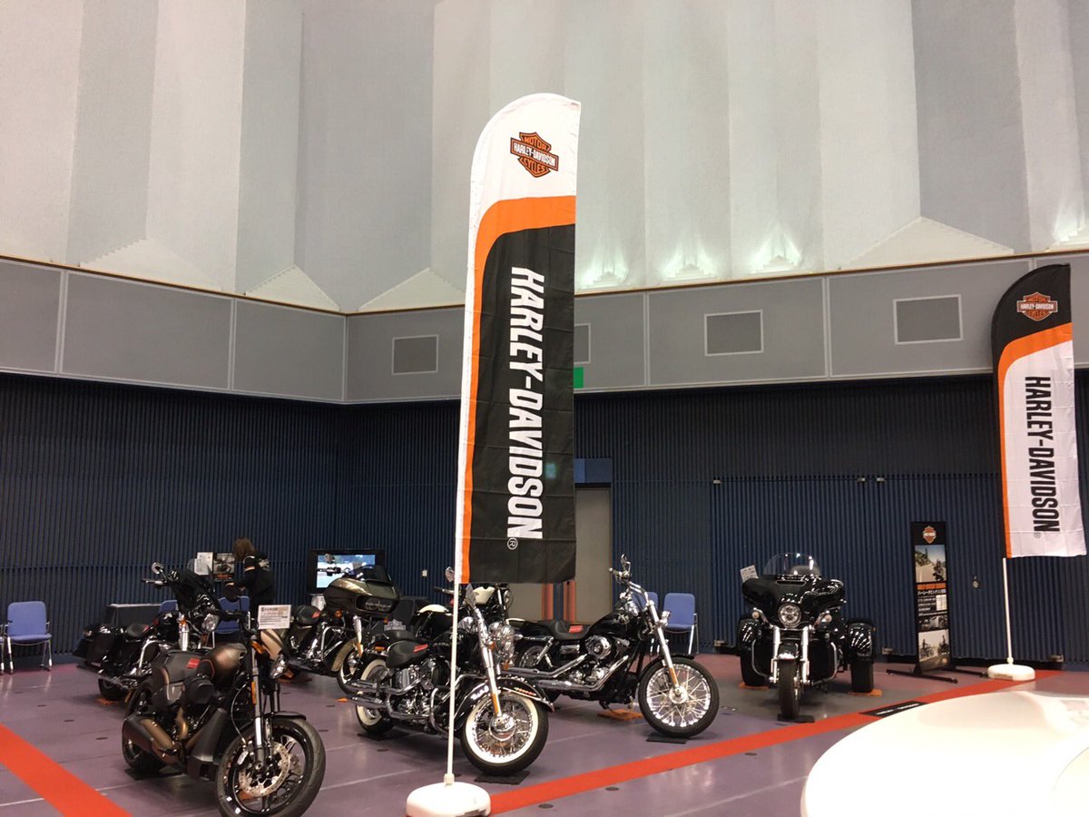 ハーレーダビッドソン徳島 على تويتر 輸入車正規ディーラーによる 中古車フェア 開催中 輸入車4輪2輪合わせて約100台ぐらい展示販売中です 場所はアスティとくしま 2 15 16の2日間だけの開催なのでぜひご来場下さい ハーレーダビッドソン徳島もスタッフ2名