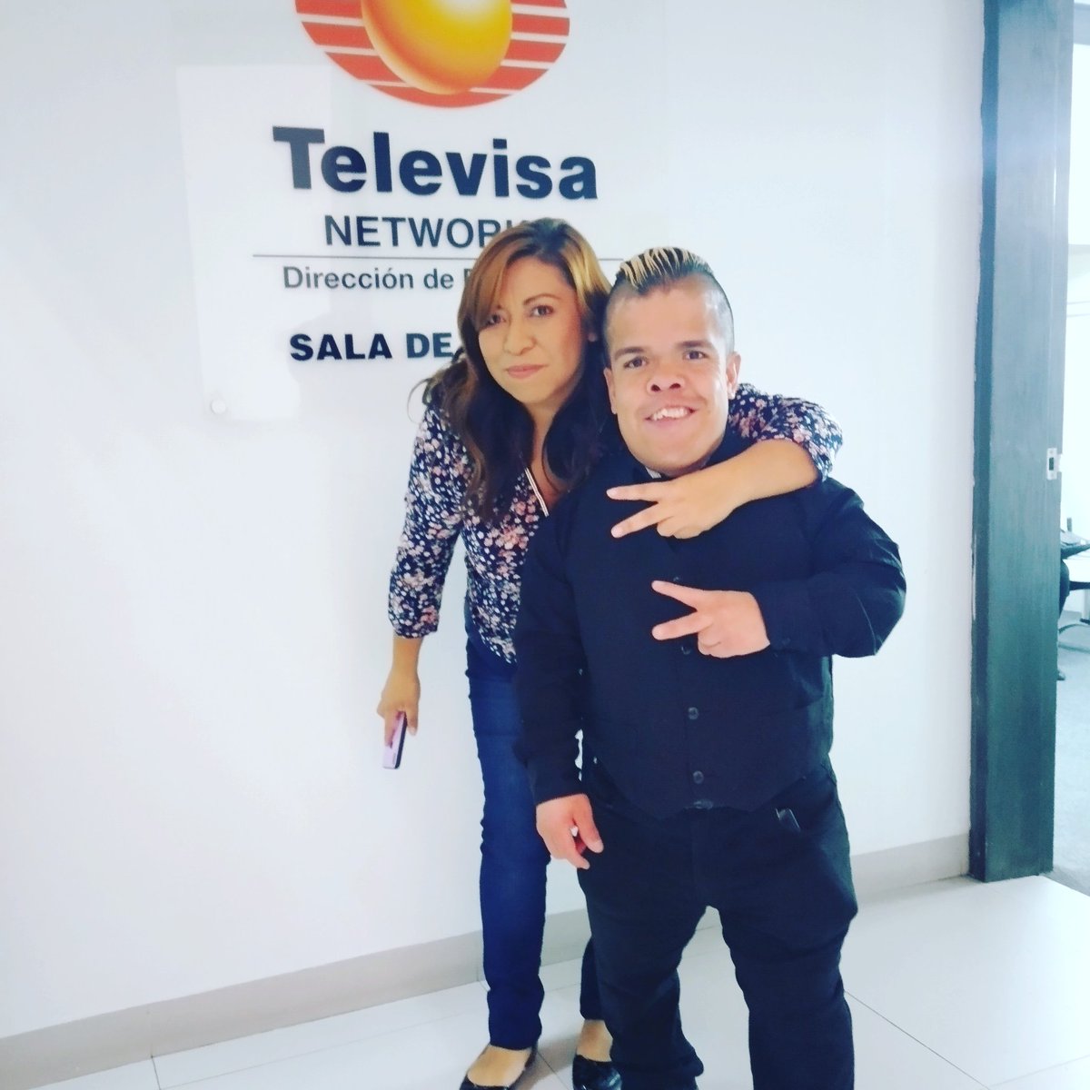 UnChicoTemido's tweet photo. La que me aguantado todas mis travesuras la amo estas chava chava. https://t.co/KvvwtOCqBS