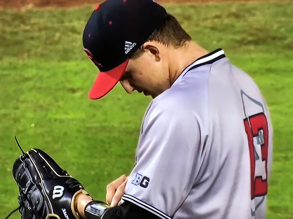 Am I late to this trend in college baseball?? 🤔 Seen multiple teams sending in signals from the dugout to catcher AND pitcher (both look at wrist band). Haven’t made up my mind on how I feel about it yet, but sign stealing paranoia is officially at an all time high...