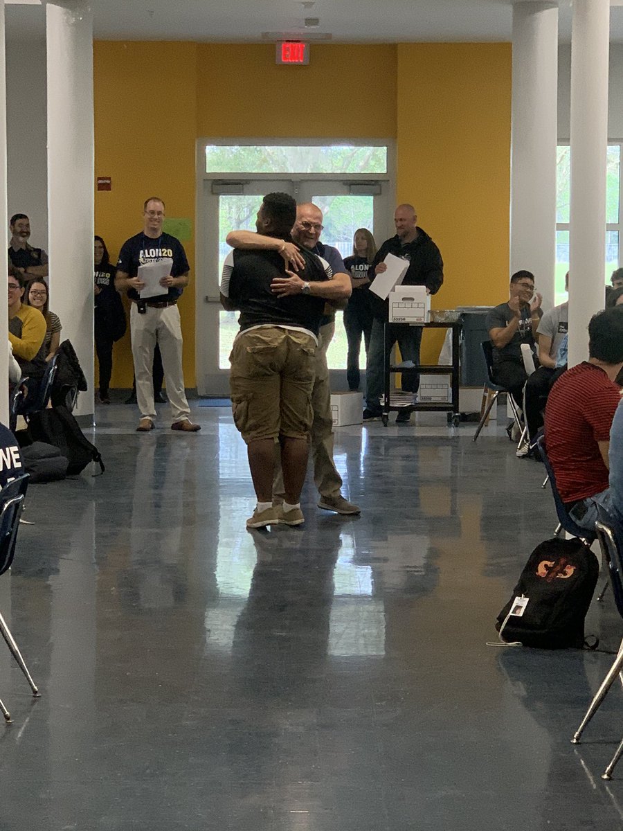 AthleticsRaven's tweet photo. Senior Ckass President LJ Hall after his name was announced! Super excited for this group of honor grads for the class of 2020! @ahsravens2020 https://t.co/Ej2nZT6r0a