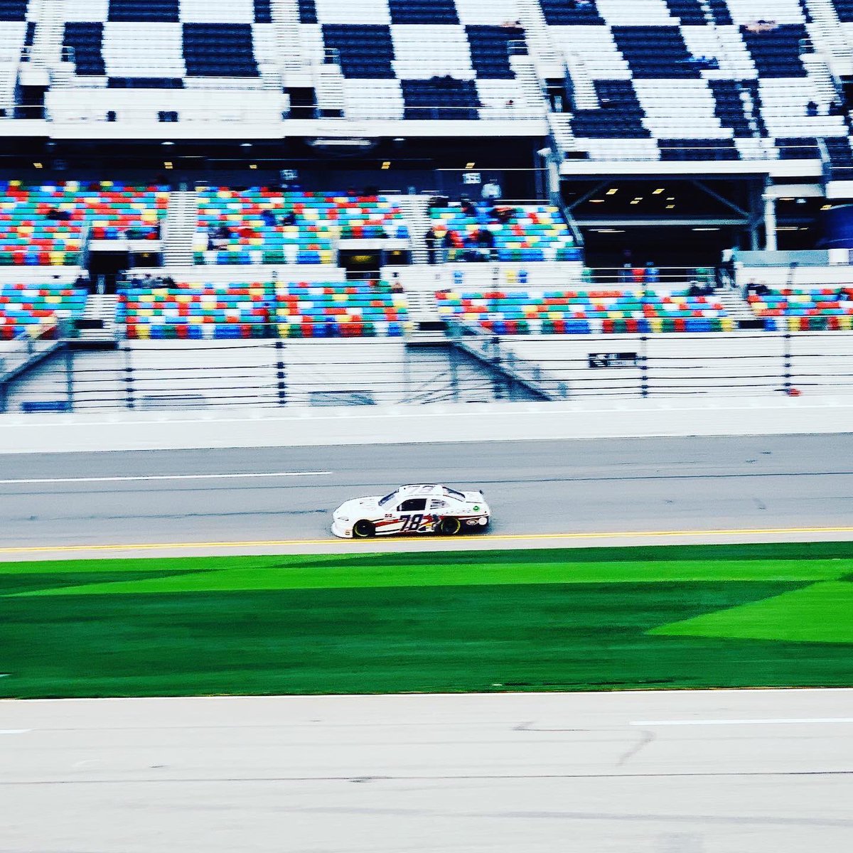 Glad to be back on track @DISupdates after a long offseason proud to drive the <a href="/UAPatriots/">United American Patriots (UAP, Inc.)</a> No.78 <a href="/TeamBJMcLeod/">BJ McLeod Motorsports</a> camry and honor our country’s hero’s