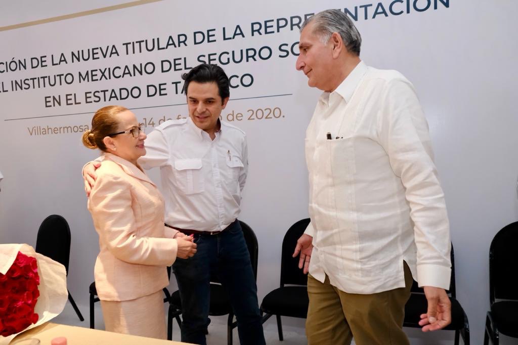 ¡Histórico! Hoy rindió protesta la Jefa Rosa Herlinda Madrigal Miramontes, primera enfermera en representar a <a href="/Tu_IMSS/">IMSS </a> en Tabasco.

Con amplia experiencia ¡y ahora honoraria tabasqueña con un su pozol! queda en excelentes manos la derechohabiencia tabasqueña. ¡Bienvenida!