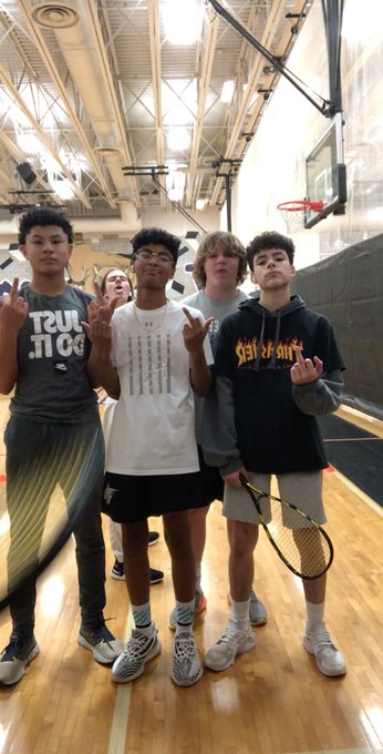 Spot the goat 😊 https://t.co/dZFa6OOEtN