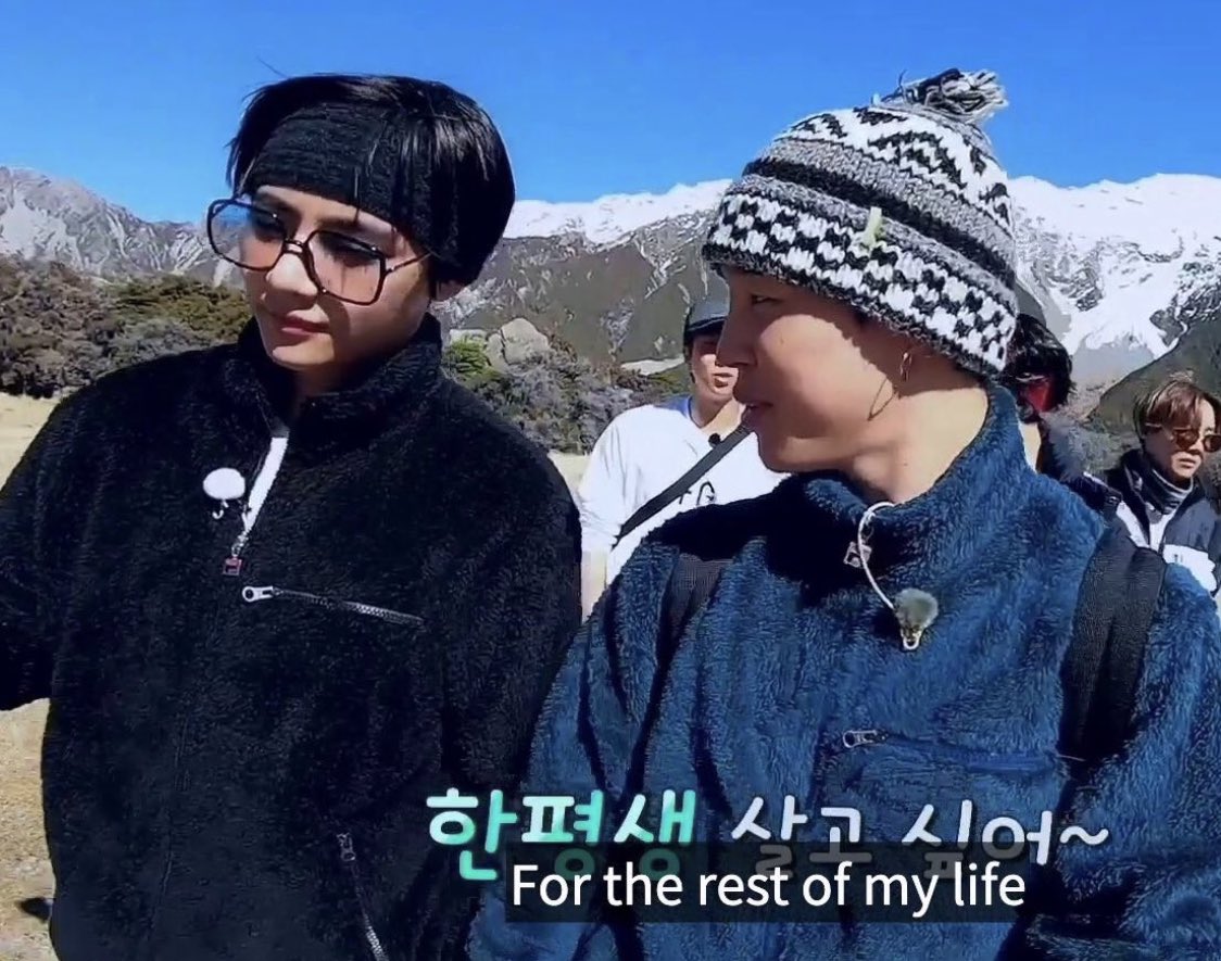 jimin to taehyung: “You’re more than a close friend. You’re my savior! So you’re very precious to me, and i want to be with you even when we become grandfathers”“i like V the most”“I want to live with my lovely taehyungie for the rest of my life”