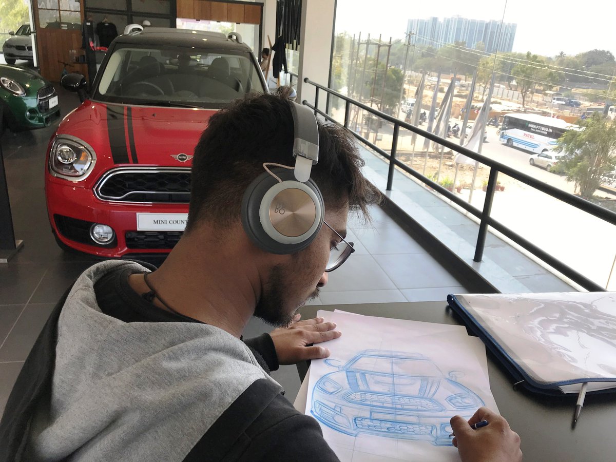Unitedidesign's tweet image. The Automobile &amp;amp; Transportation Design department took a group of students (Semester-4) for a live Sketching Session at BMW-Mini Gallops showroom in Ahmedabad, as part of their advanced sketching and marker rendering techniques module.

#UID #KarnavatiUniversity #automobiledesign