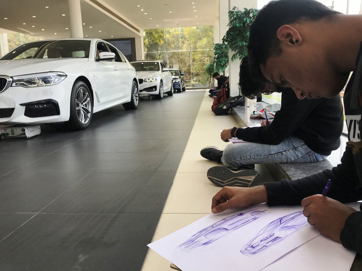 Unitedidesign's tweet image. The Automobile &amp;amp; Transportation Design department took a group of students (Semester-4) for a live Sketching Session at BMW-Mini Gallops showroom in Ahmedabad, as part of their advanced sketching and marker rendering techniques module.

#UID #KarnavatiUniversity #automobiledesign