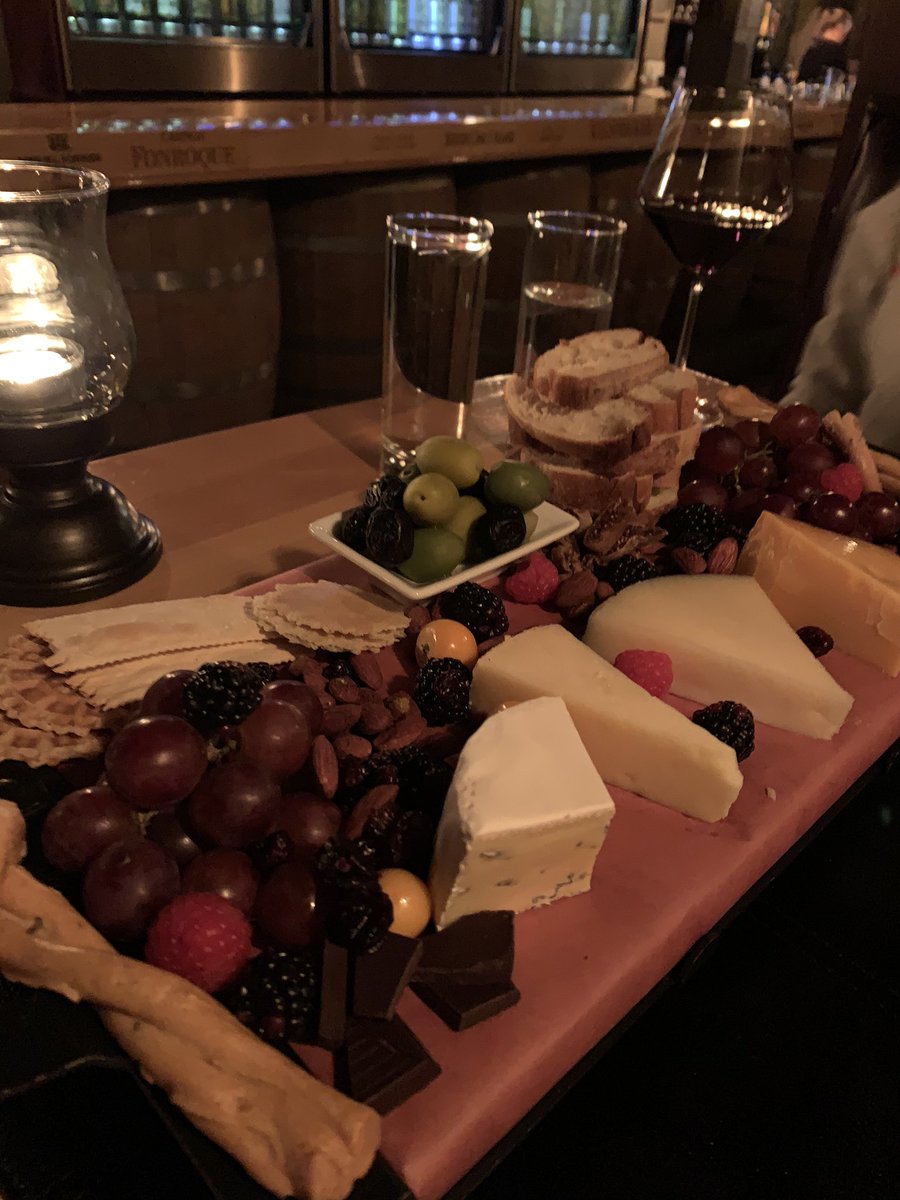 Now that’s a charouterie board... thanks to the @the_wineroom