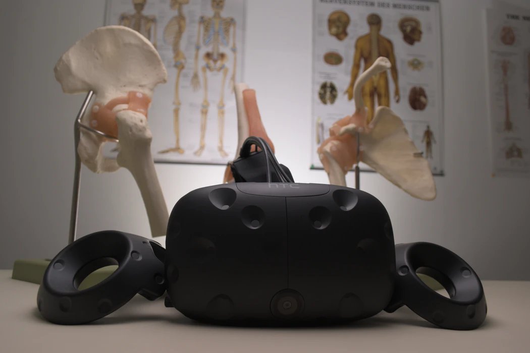 EducatorsVR's tweet photo. 5 VR Trends to Watch in Education https://t.co/MFXK9uPOPW via @Campus_Tech #eduinvr https://t.co/sSAH3SnBXY