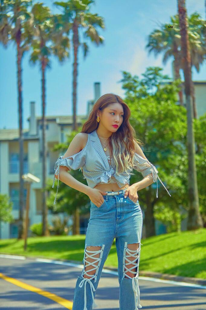 the denims hit differently