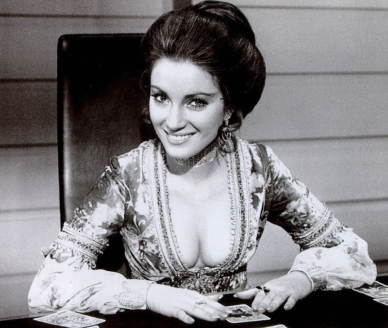 Happy birthday to Jane Seymour! 