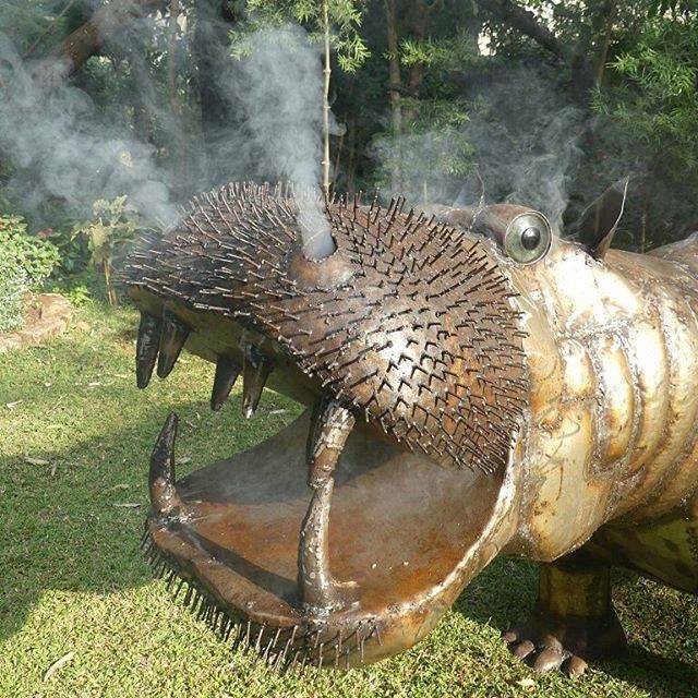 cookswelljikos's tweet photo. Translocating a hippo shaped BBQ/smoker from Kenya to Maine!   

#WorldHippoDay
#BBQArt
#KenyanArt
#MadeinKenya
#CustomBBQ
#AfricanArt https://t.co/Lq6Eo4umLt