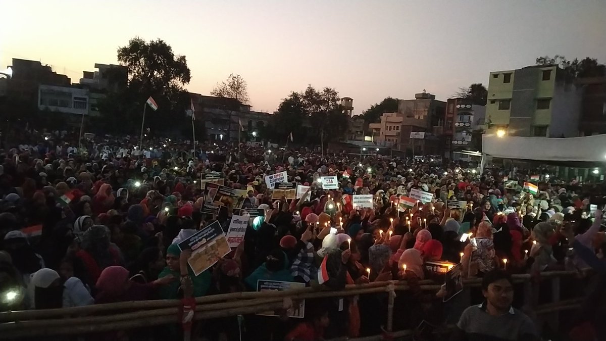 mdfaizan254's tweet photo. imran pratapgarhi in gaya at shanti bagh tomorrow....
#imranpratapgarhi
#gaya_bihar
#Against
#OpposeCAA
#NRC_CAA_Protests
#NRC_CAA_NPR https://t.co/IkTFn8KLkG