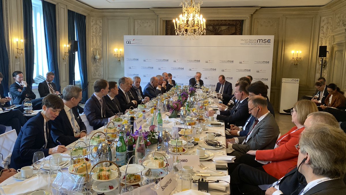 Деловой этикет в ресторане. Дипломатический завтрак. Торжественный обед. Резиденция ново-огарево обама. Президентский ужин.