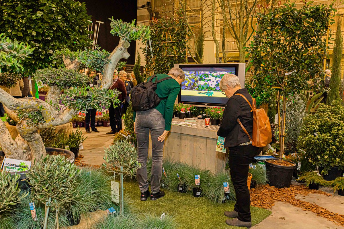 Om 10.00u gaan de deuren weer open van #TuinIdee! Heb je tuindromen en weet je (nog) niet hoe je ze gaat waarmaken? Eerst Tuinidee. Een dag vol inspiratie, meedoen en beleven. <a href="/Brabanthallen/">Brabanthallen</a>