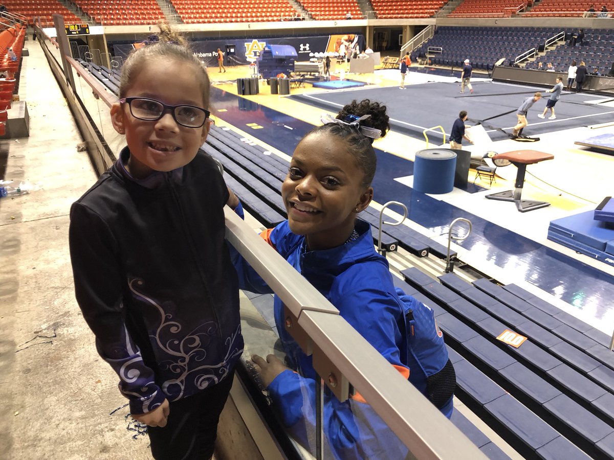 GJSomma's tweet photo. Awesome night watching @GatorsGym win against a talented @AuburnGym. Savannah missed a photo with her favorite @Alyssa_Baumann_ but still had a blast meeting these amazing girls!  Totally worth the 3-hour drive up from Pcola! https://t.co/hiSJprBWyB