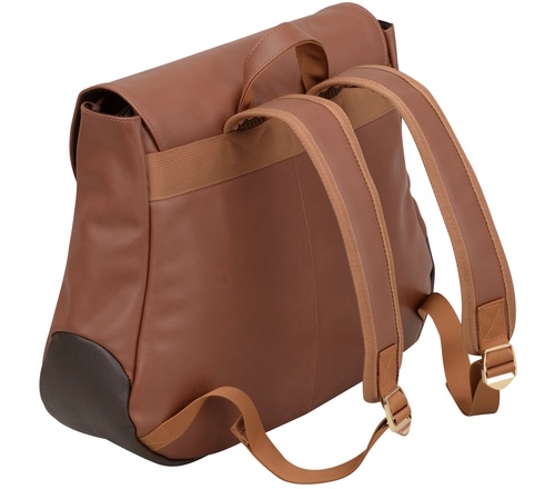 ポケモンセンターnakayama 主人公のレザーリュックとレザーボストンバッグがありました ポケモンセンター