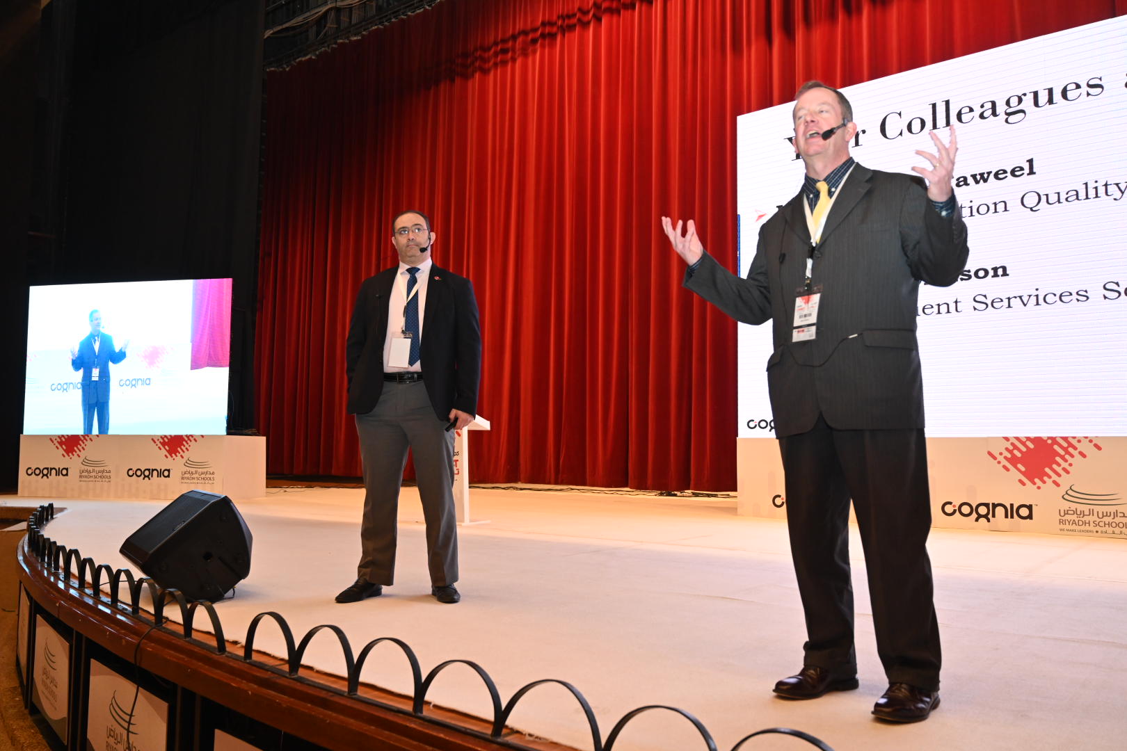 مدارس الرياض on Twitter "افتتح مؤتمر cognia "تواصل" برعاية مدير عام 