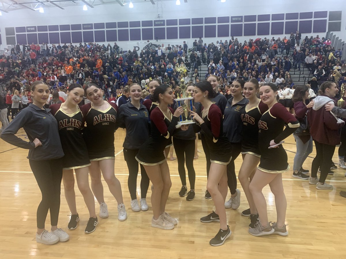 AvonLakeSports's tweet photo. Congratulations to our dance team on taking fifth in jazz and seventh in pom at States!!!! We are proud of you. https://t.co/rEb7OecM7a