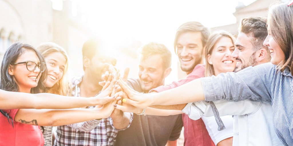 Did you know on #February29 some organizations carry out campaigns to volunteer and help other people with the additional day? #CarpeDiem