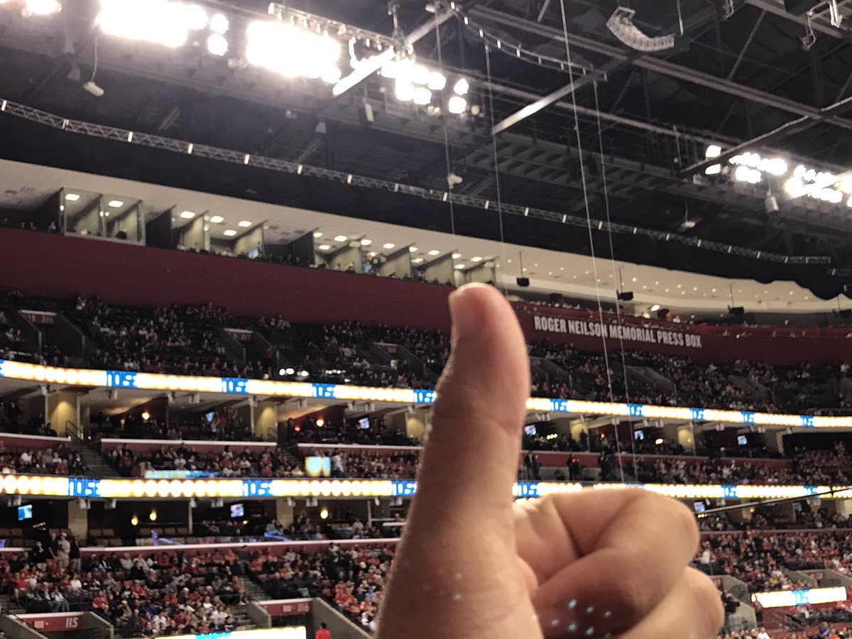 hawk954's tweet image. @DougPlagens @LindsayBHockey @JamesonCoop @AlexDonno - Evening, Gents! Tuned in &amp;amp; checking in from Section 108 aka the @KoffeeKult #CrazyCats Section for The #WorldFamousTwitterSegment coming up in a bit. I guess @MannyVCB is still at In-N-Out in LA, eh?? Lol

Happy Saturday!