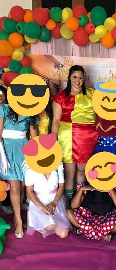 Valentinarocha8's tweet photo. @BANGWARTS_BR #BANGWARTSelcaDay #CasaWINGS sinceramente eu estava muito ansiosa para a volta as aulas. A Emília tá diferente.. https://t.co/YbIfLSmUAa