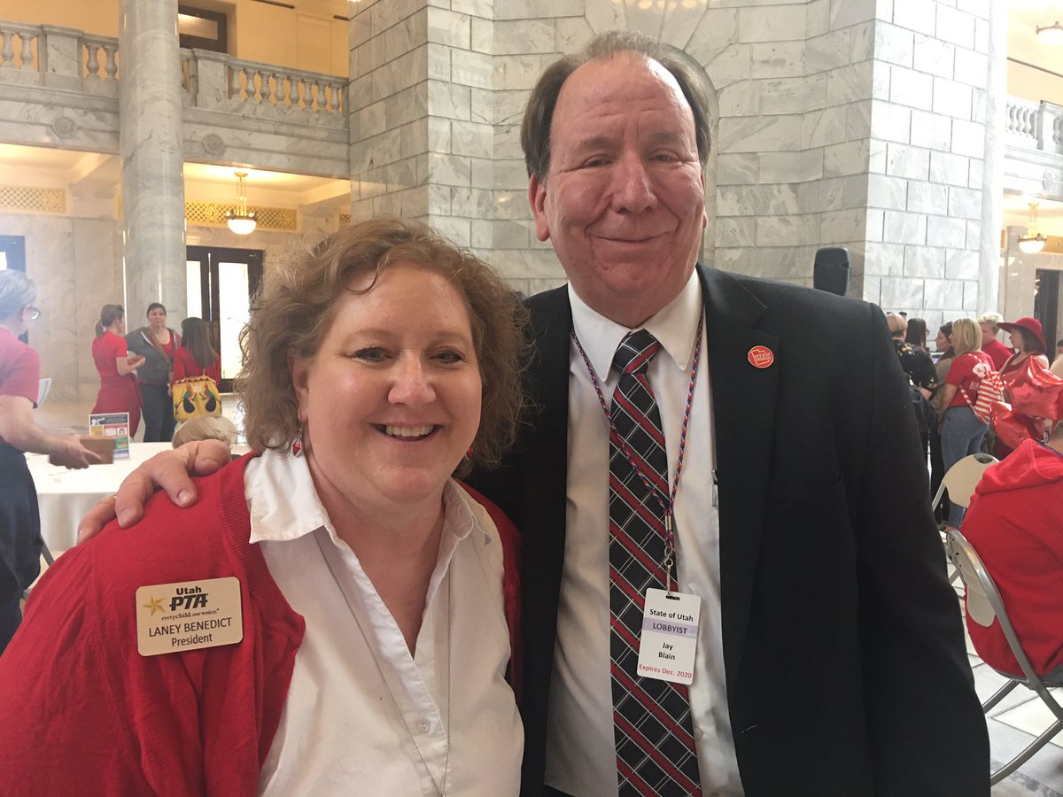 PGLAB24's tweet photo. I support public education!! Utah has the money, letβs invest in our students! @Jessica_Dunn_ @jbpascal @UEAheidi @ChaseC007 #uted #startwith6% https://t.co/4dpG6w6CQi