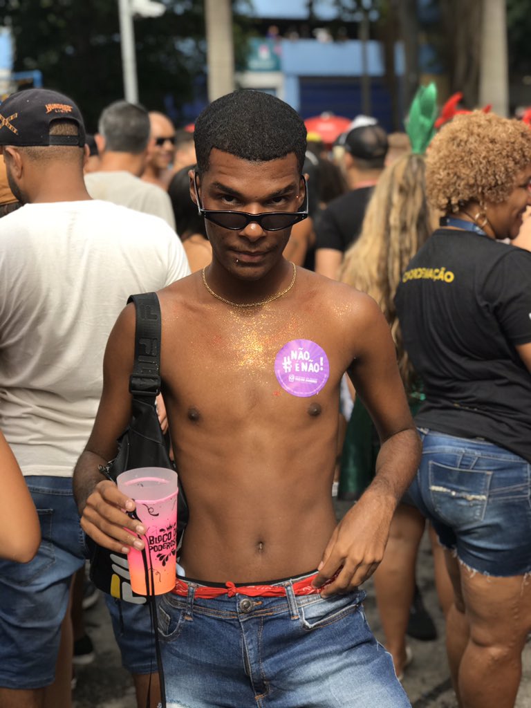 brunnoalvxs's tweet photo. menino que beija menino que beija menina✨🌟 #BlocoDasPoderosas https://t.co/fU2cfVmFrS