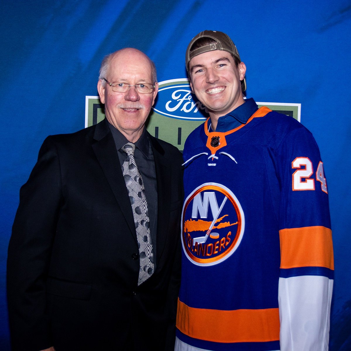 NYIslanders's tweet photo. Tonight we welcome Captain Patrick Mayfield of the United States Air Force as one of our Military Heroes of the Game. Captain Patrick Mayfield is the brother of our own @ScottMayfield2! Thank you so much for your service. 💙🧡 https://t.co/dMZcAj4UcA