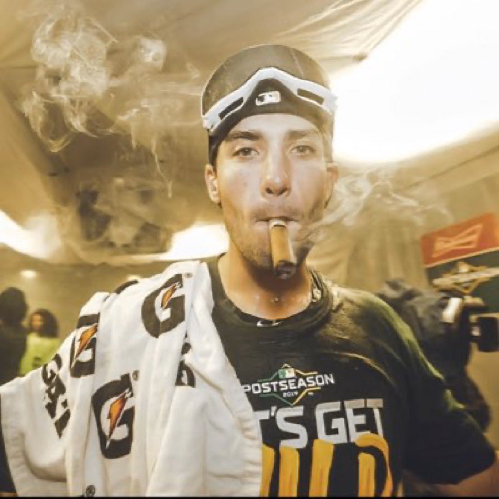 thedonsantino's tweet photo. 2020 WS MVP #bigsexy #poundtownexpress #RootedInOakland https://t.co/B51856eNsU