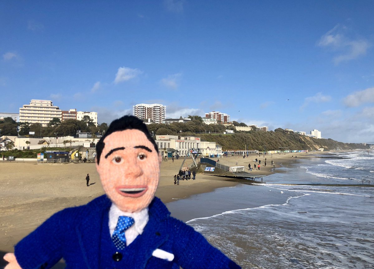 Jimmy Carr tweet media