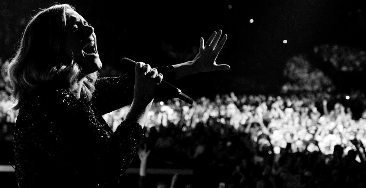 PlaneteAdele's tweet photo. [THROWBACK]

Il y a 4 ans, le 29 février 2016, @Adele lançait sa troisième tournée #AdeleLive2016 à Belfast. Prolongée en 2017 (#AdeleLive2017), Adele a réalisé 120 dates en passant par Paris le 9 et le 10 juin 2016.

Il s'agit à ce jour de la plus grosse tournée de la chanteuse. https://t.co/ABwKyoezI2