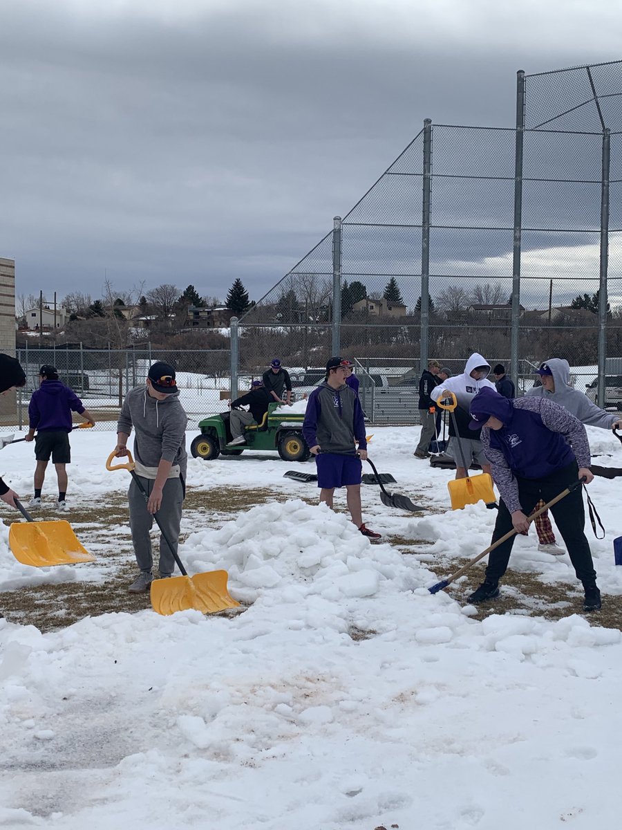 DC Huskies Baseball tweet media