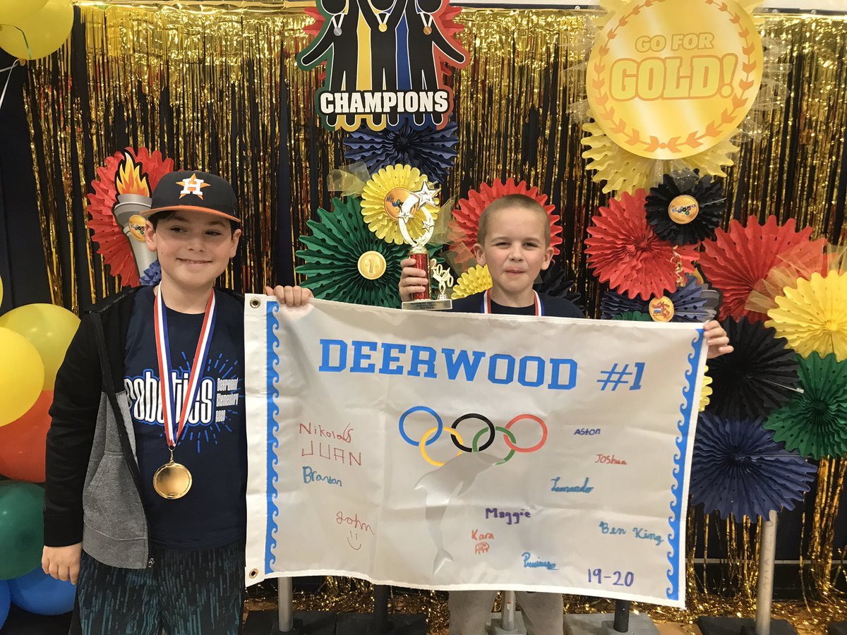 MsAwe_DWE's tweet image. DWE’s Mathematician Coders took home 2nd place!!! So proud of all our teams! @HumbleISD_DWE @Humble_Science #HEROrobotics