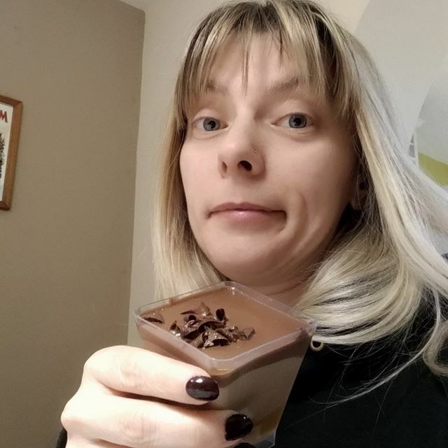 KatiaMoretti80's tweet photo. #lastmeal #choxaway #dechox #chocolate #donate #weaverham #challenge #bhf #britishheartfoundation https://t.co/OcoIhi8Edj https://t.co/Wbz0ffuLhY