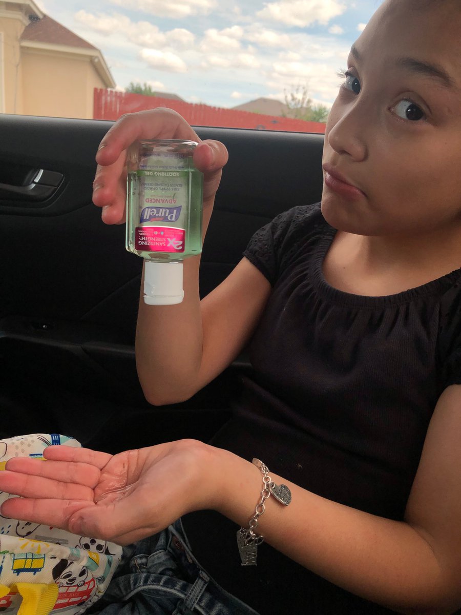 my family rlly not trying to catch corona v... 😬