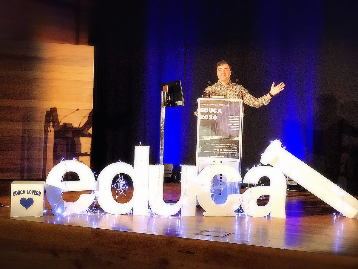 RoyoLDiego's tweet photo. Muy contento de llevar #Educardesdeelpsiquiatrico al 3°Congreso Mundial de Educación EDUCA 2020 donde poner en valor la #Educacionsocial #Saludmental y #Deporteinclusivo 😊📚✏ @estigma0zgz @AbejarRadio @HHVoluntarZgz #contralainsolidaridad #contraelestigma @educa_s https://t.co/vYA563r70F