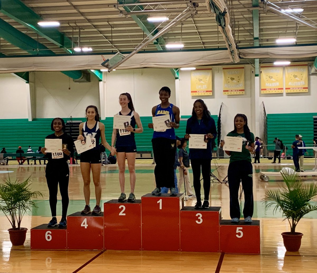 Hannah Waller getting 3rd in the Triple Jump yesterday! 🥉 Amazing job!!