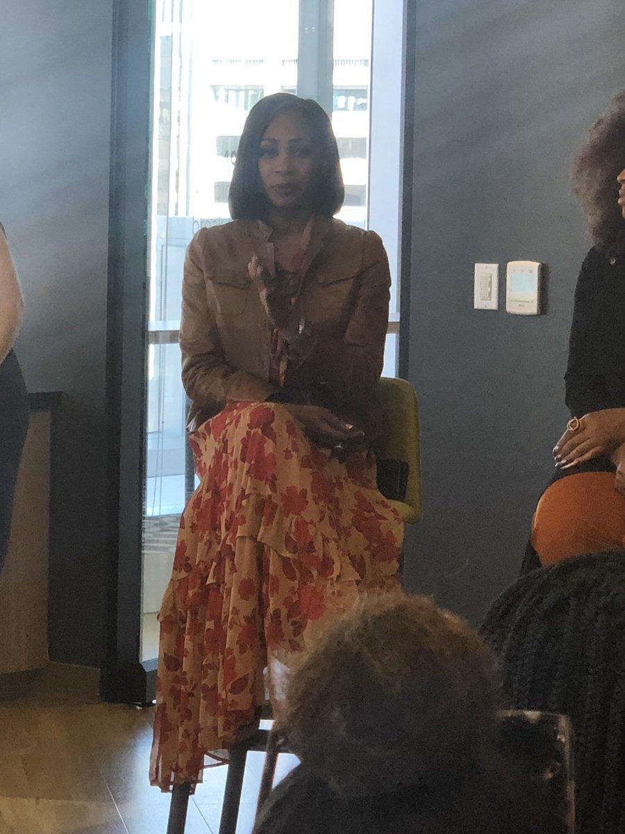 ColorCommntwk's tweet photo. ✨ @nettaconyers “My values are my North Star.” via Women in Communications #BlackHistoryMonth Brunch #ColorComm #ColorCommSFO https://t.co/MrAkVfievC