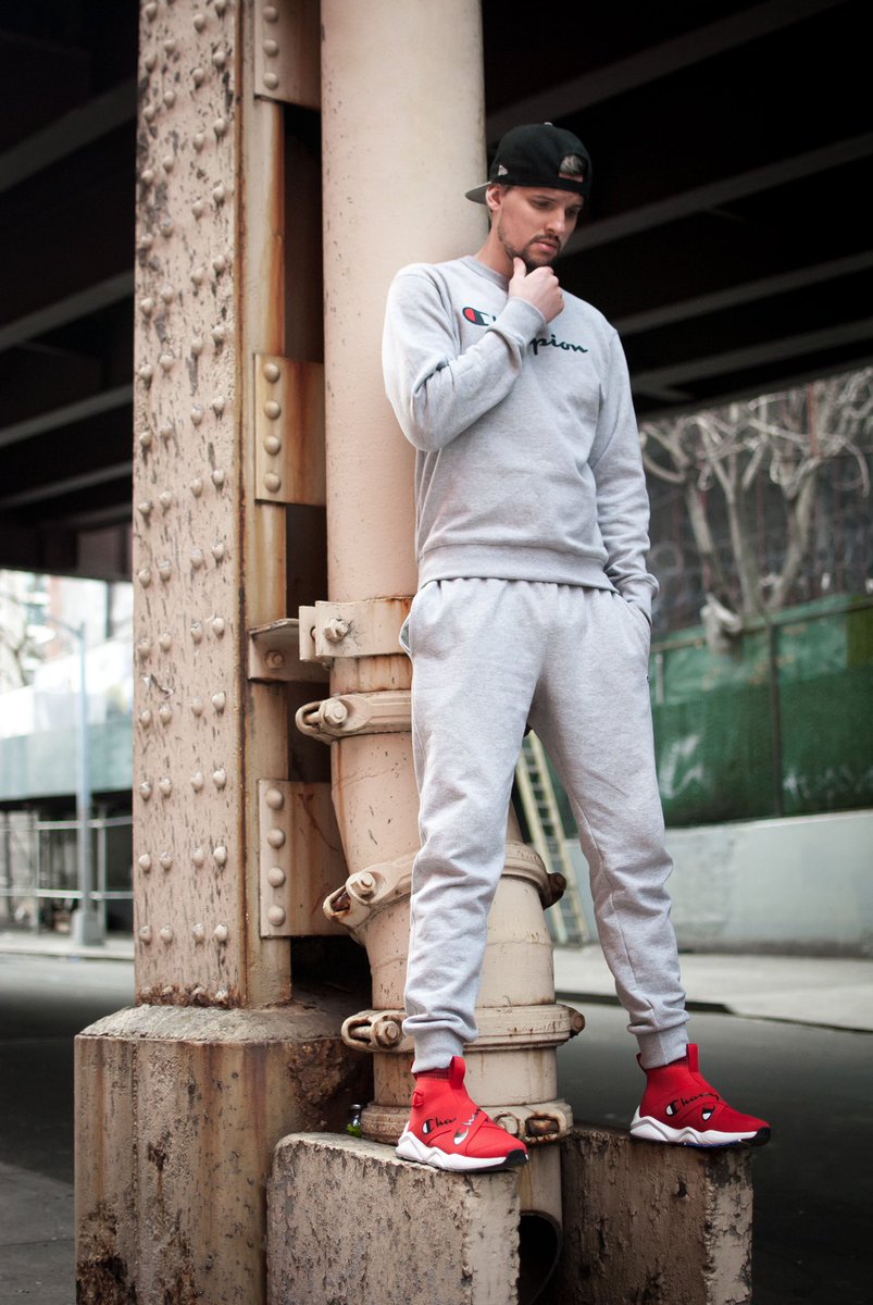 Modell's tweet media