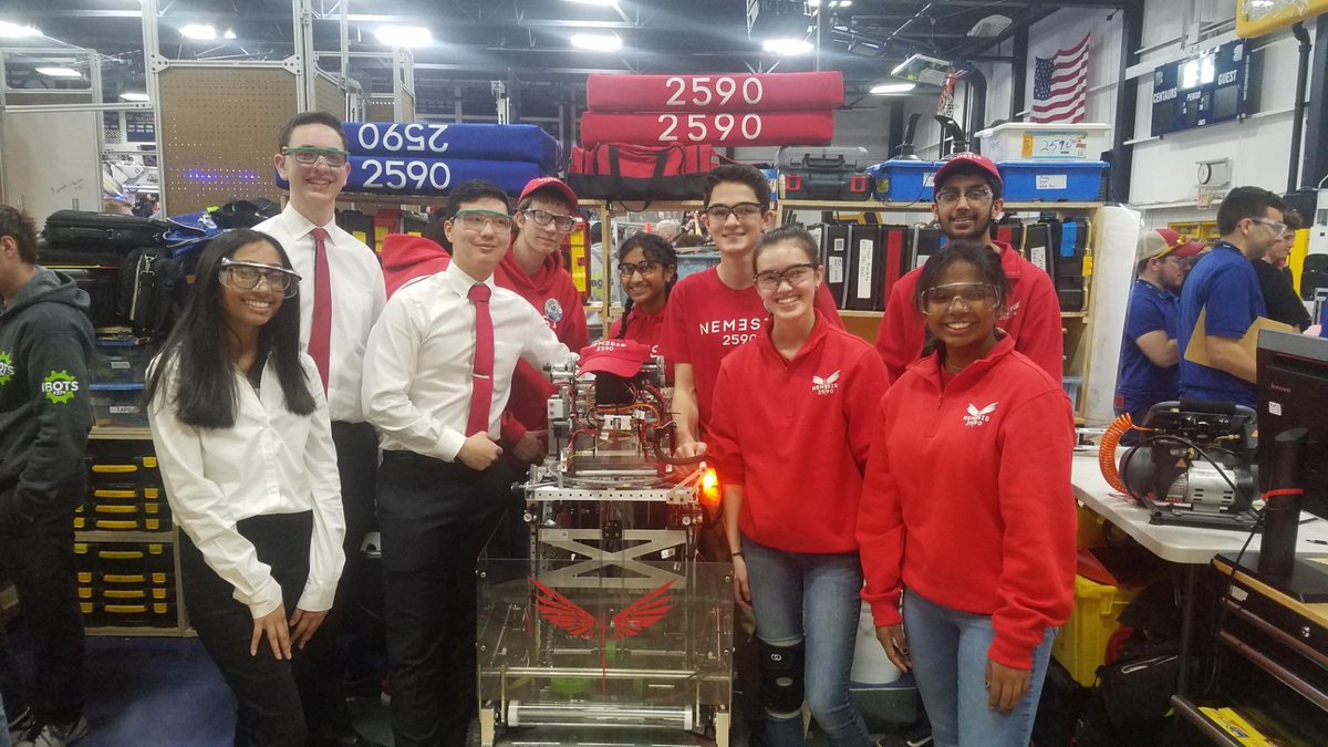 RvilleNews's tweet photo. Go Nemesis!! @RvilleProud #Robotics #ravenspride https://t.co/jYGzV5yNOc