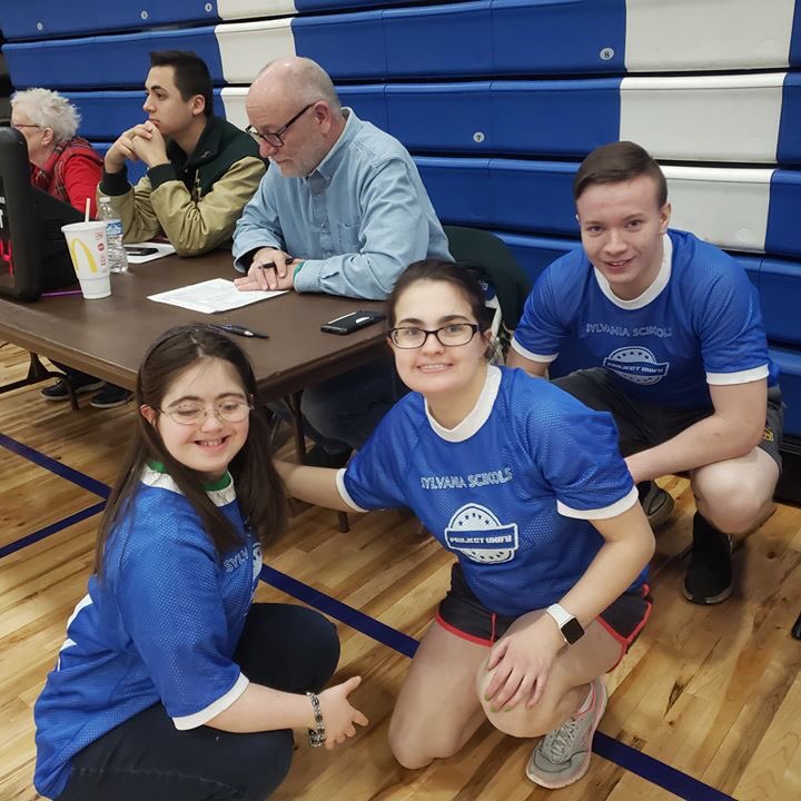 SylProjectUnify's tweet image. Our Unified team from Sylvania did a great job at the Dundee Unified Basketball game. Way to go athletes!