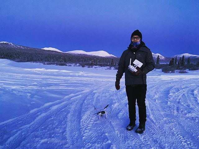 Catching first light. #bluestofblue #minus34 #lovemybackyard #thinice #didyoubringloves #yukonsgottalent #anothershotinthedark