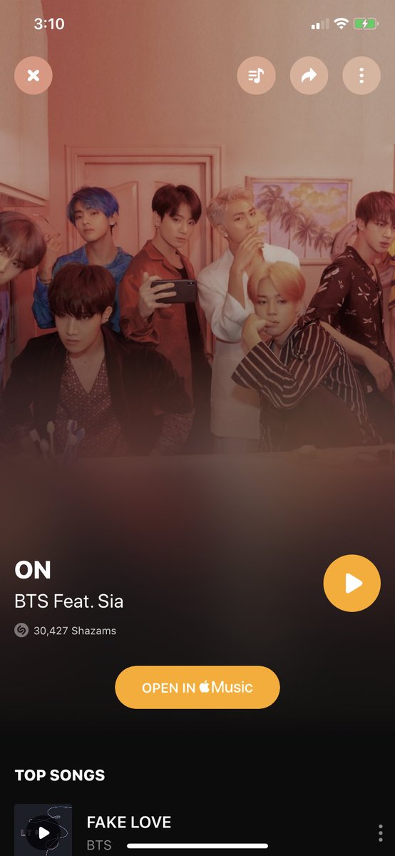 BTSbubble87's tweet photo. @BTSonFLRadio @BTS_twt @Sia @radiodisney @BTSonShazam @STARSonShazam Thank you @radiodisney for playing our new fav bop #ON by @BTS_twt feat. @Sia on #TotalRequestNow!!
So happy to hear it!! 💜🔥🙌🏻
@BTSonShazam https://t.co/WJt8f7Tt7l