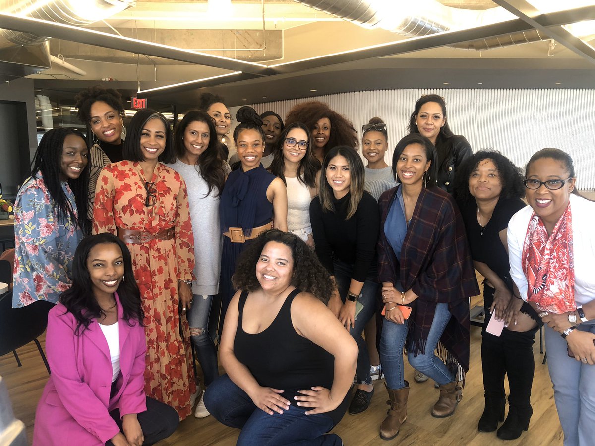 ColorCommntwk's tweet photo. What an amazing way to close #BlackHistoryMonth out with the #ColorCommSFO’s Women in Communication #BHM Brunch?! We’d like to thank @nettaconyers, @danishalomax + @DominiqueFluker for sharing gems. Also, big thanks to @Digitas + @PGVivaWOC for sponsoring this event! #ColorComm https://t.co/893oN9x55H