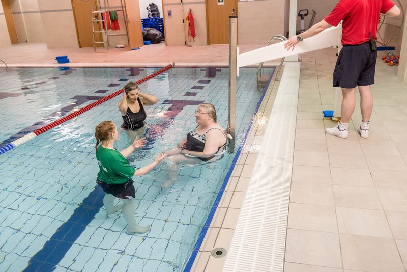 Better_Chiltern's tweet image. Join us every Saturday at Chesham Leisure Centre, 12.00-13.00 for our disability swimming session in the main pool and the teaching pool! No booking required.