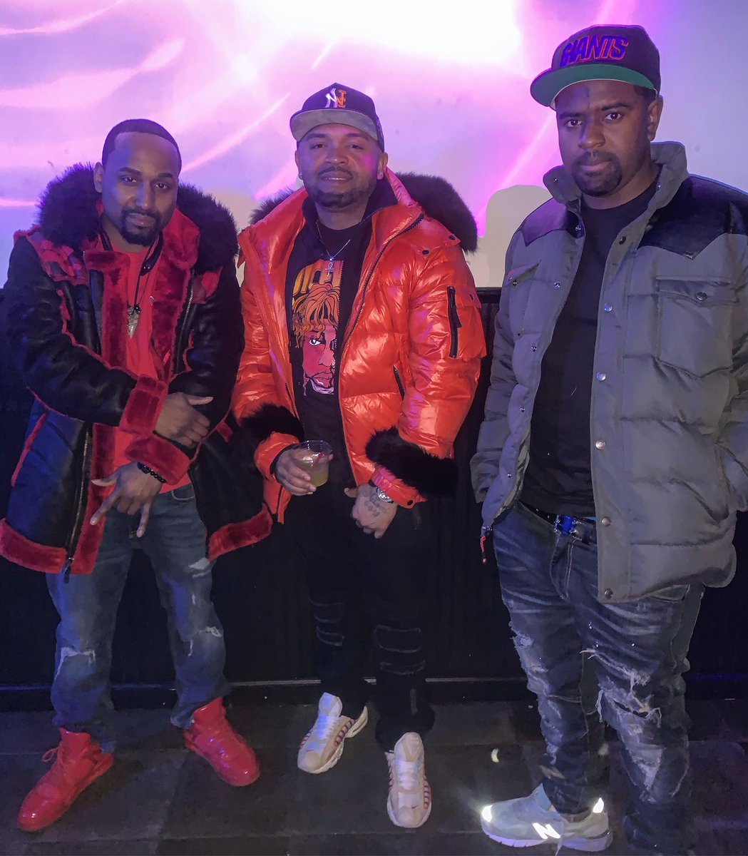 SLedge_Dibiase's tweet photo. Everything “Fly &amp; Wonderful” 🕊 &amp; All my niggas go Hard 💯🦍💪🏽✅ #NewSingle #Alright #OutNow #LinkInBio  @itunes @spotify #2020ClearVision 💯 https://t.co/o2sa05VqzR