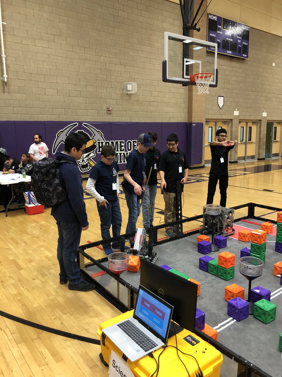 LiedSTEMAcademy's tweet photo. Our @VEXRobotics #VRC teams are competing at the Nevada State Finals this morning @SunriseHSMiners. Teams 71300D and 71300E are currently ranked 2nd and 6th, respectively. #GoNavsGo #LVSTEMStrong @ClarkCountySch @CCSDMagnet @CTEinCCSD @derwood73 https://t.co/g0439kSotq