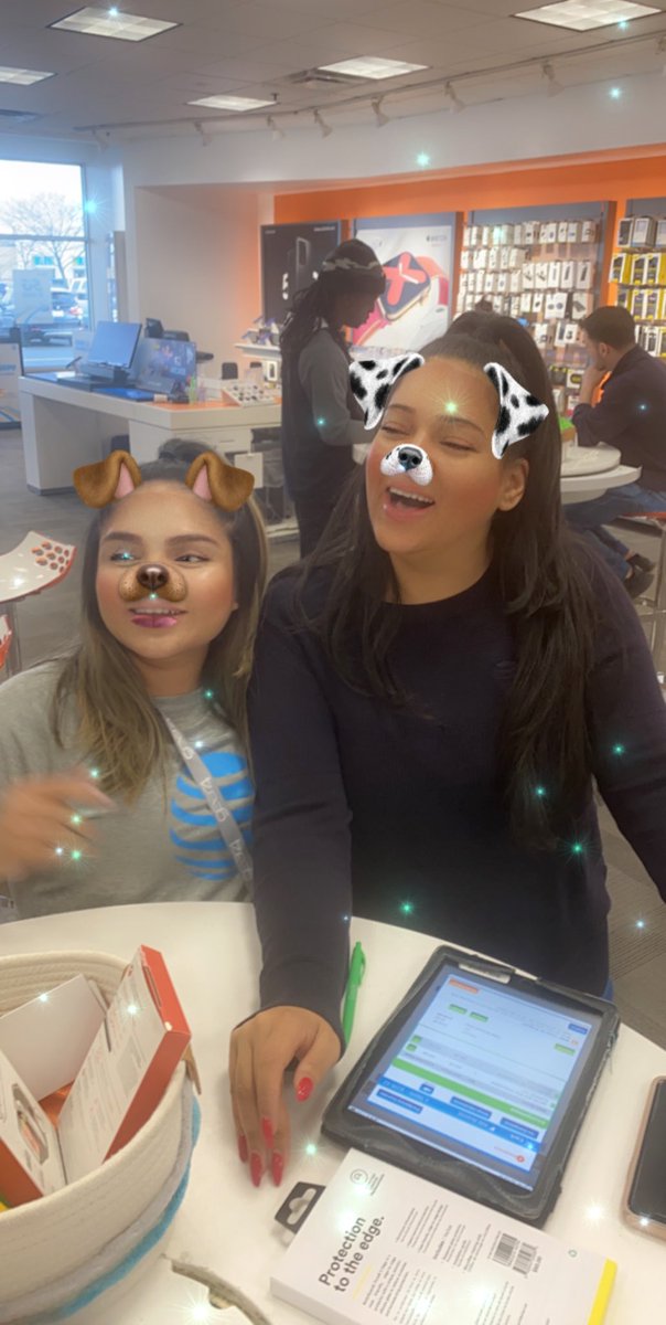 lindenwilldock's tweet photo. When you’re so in tune with your boss you match hair styles. #lindenatt https://t.co/Z9HaasZEdw