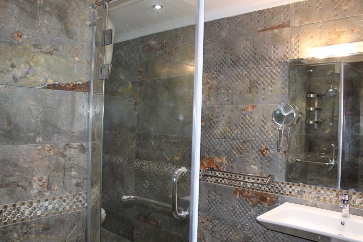 #سائق سيارة خصوصي علي علم بجميع  المعالم السياحيه وحجز فنادق وشقق#في #مصر يشرفنا اتصالك فون واتس 00201000166199 #الكويت_تتصدى_لكورونا #الاتحاد_الشباب